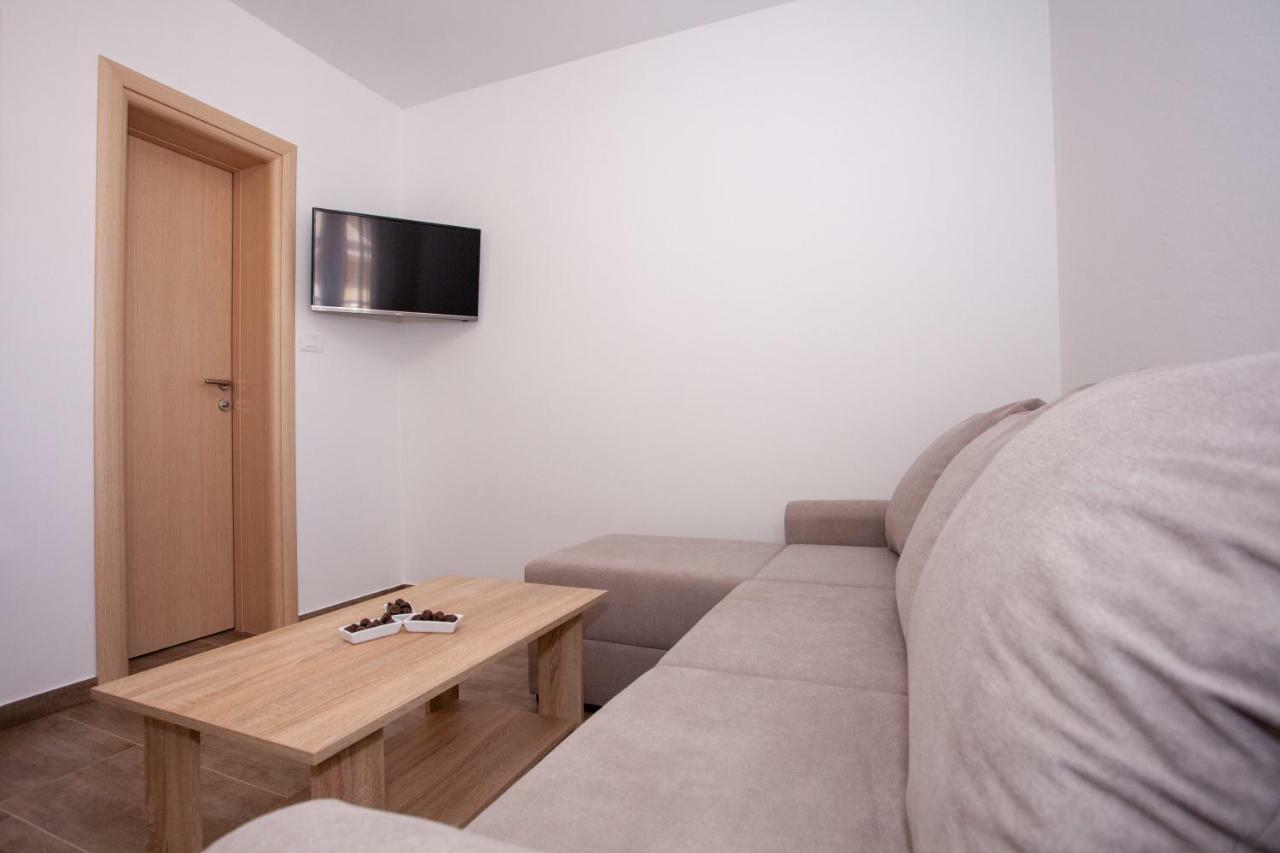 Apartments Mia 4&5 Башка-Вода Экстерьер фото