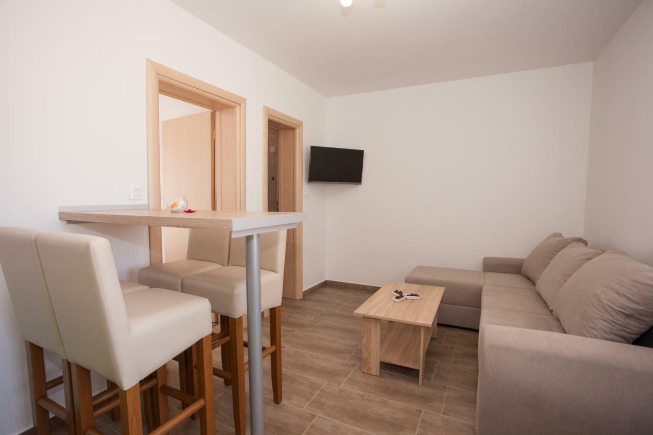 Apartments Mia 4&5 Башка-Вода Экстерьер фото
